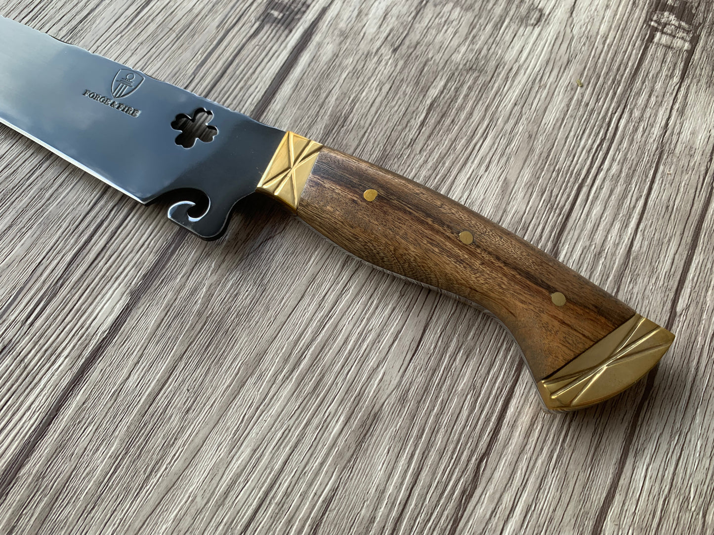 Clover Leaf BBQ Knife, 10" Carbon Steel Blade, Wood Handle, 410mm, CS10-011