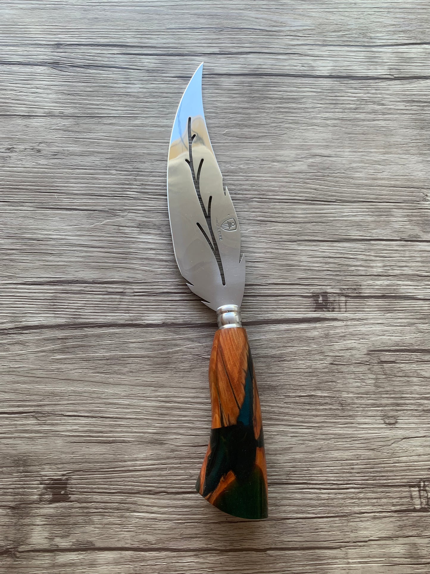 Leaf Knife, 8" Stainless Steel Blade, Hybrid Wood & Resin Handle, 360mm, SS08-022